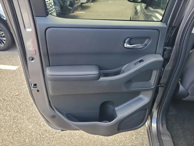 2026 Nissan Frontier Crew Cab SV 4x2