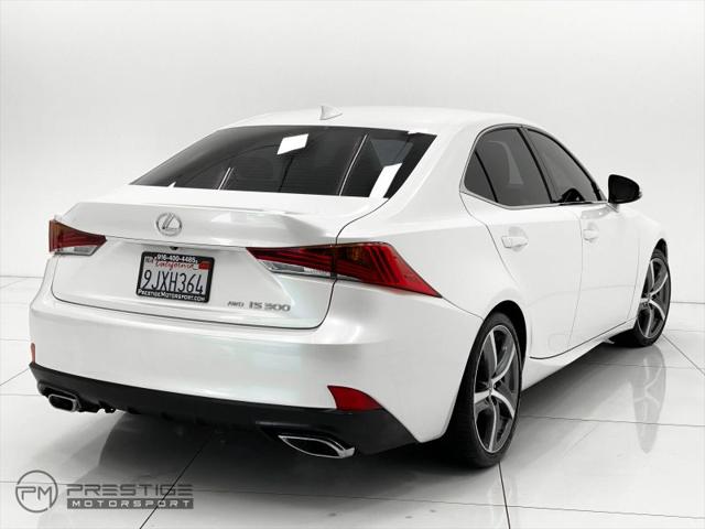 2017 Lexus IS 300 300