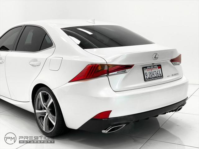 2017 Lexus IS 300 300