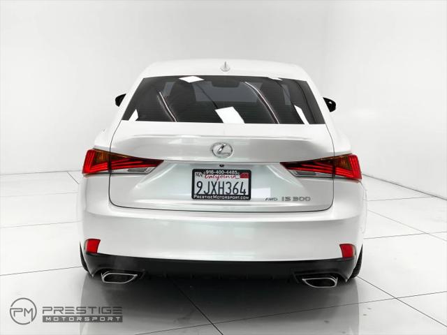 2017 Lexus IS 300 300