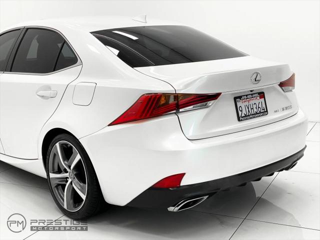 2017 Lexus IS 300 300