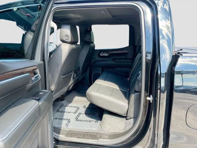 2023 GMC Sierra 1500 4WD Crew Cab Short Box SLT