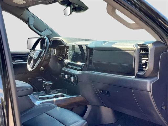 2023 GMC Sierra 1500 4WD Crew Cab Short Box SLT