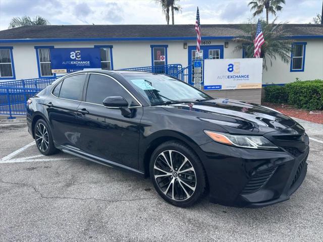2018 Toyota Camry SE for sale in Kissimmee, FL