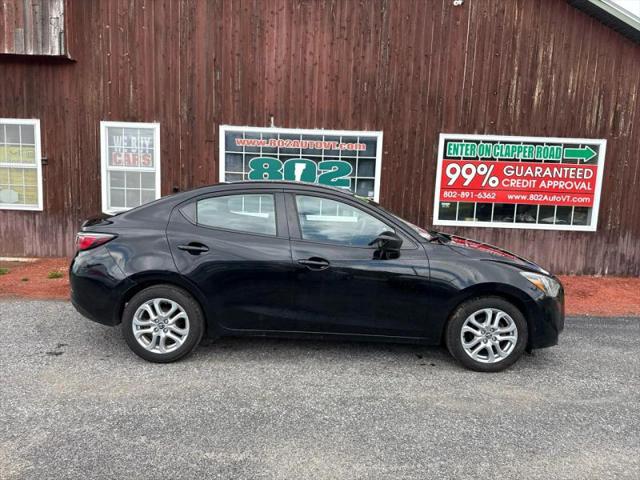2017 Toyota Yaris iA Base