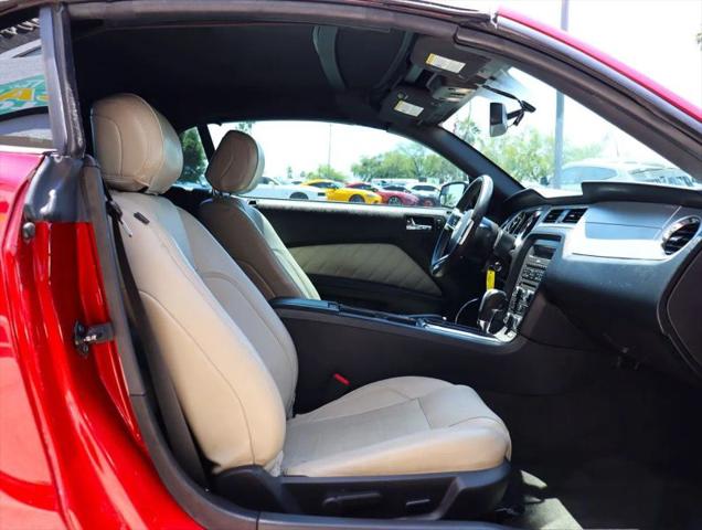 2014 Ford Mustang V6 Premium