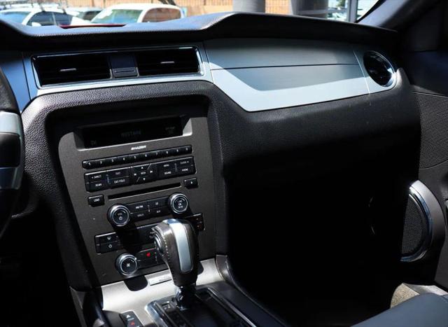2014 Ford Mustang V6 Premium