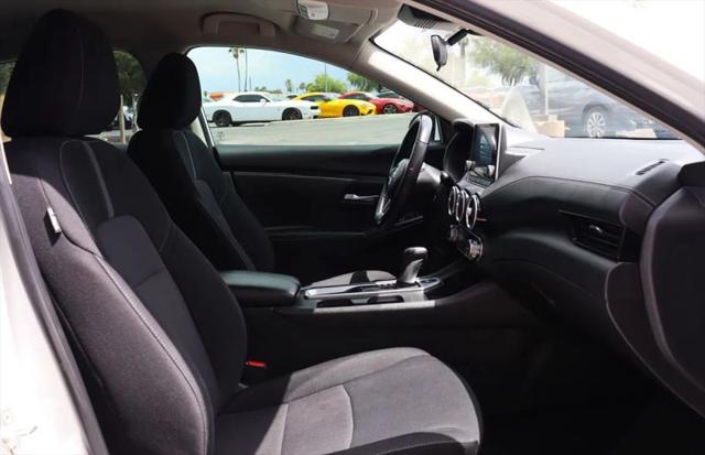 2023 Nissan Sentra SV Xtronic CVT
