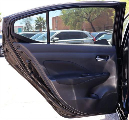2021 Nissan Versa SV Xtronic CVT