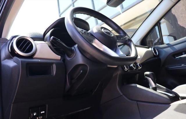 2021 Nissan Versa SV Xtronic CVT