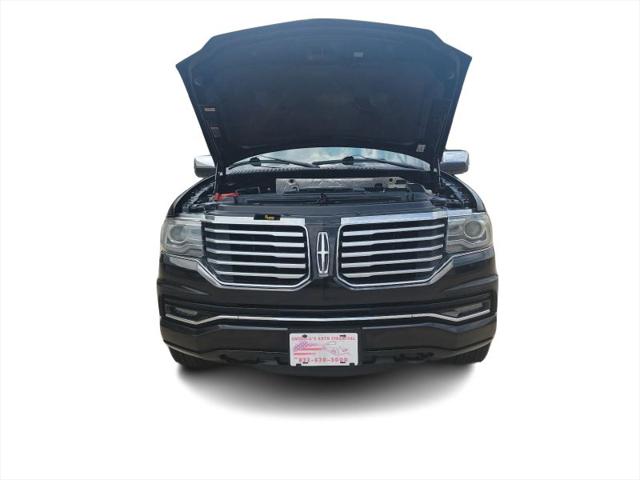 2016 Lincoln Navigator Select