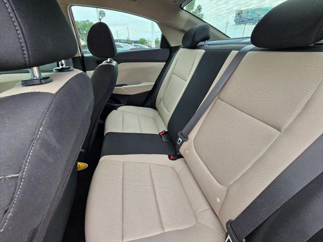 2022 Hyundai Accent SE