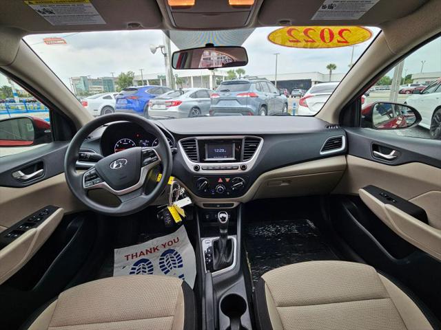 2022 Hyundai Accent SE