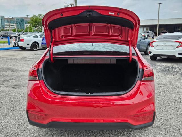 2022 Hyundai Accent SE