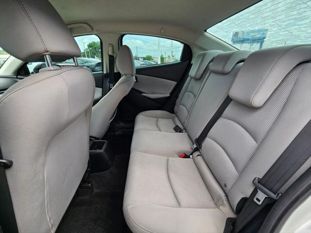 2019 Toyota Yaris L