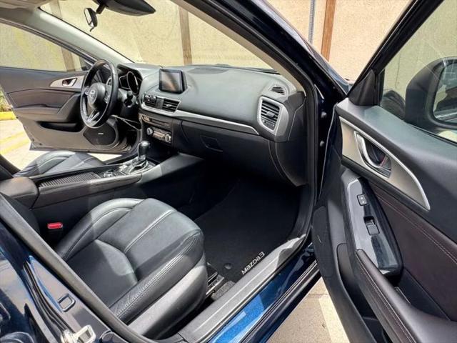 2018 Mazda Mazda3 Touring