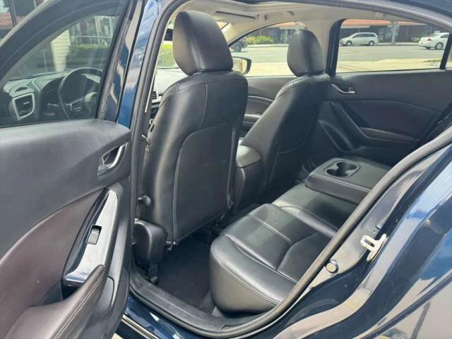 2018 Mazda Mazda3 Touring