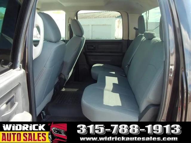 2017 Ram 3500 Tradesman Crew Cab 4x4 6'4" Box