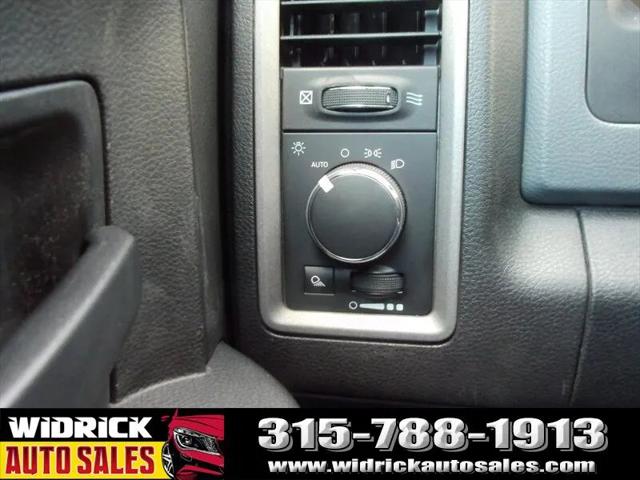 2017 Ram 3500 Tradesman Crew Cab 4x4 6'4" Box