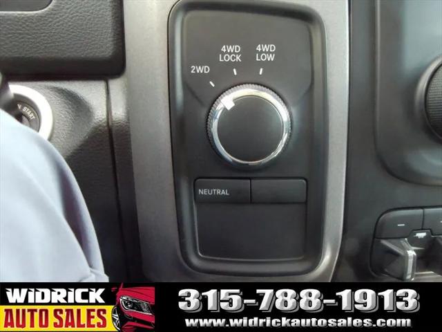 2017 Ram 3500 Tradesman Crew Cab 4x4 6'4" Box