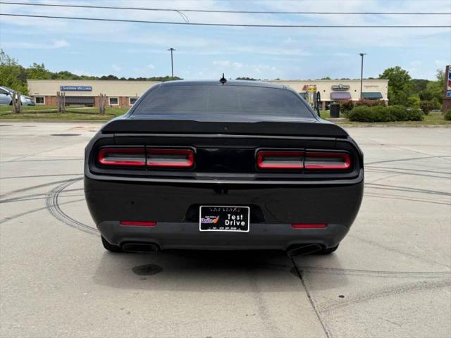 2016 Dodge Challenger R/T Scat Pack