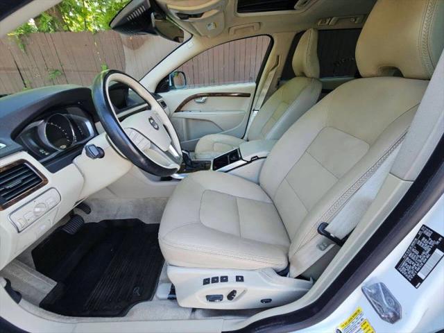 2015 Volvo XC70 T5 Platinum