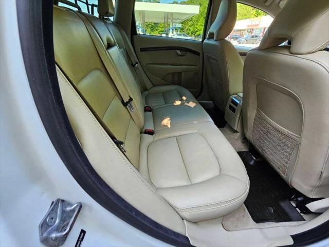 2015 Volvo XC70 T5 Platinum