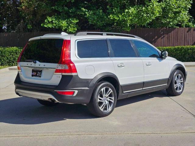 2015 Volvo XC70 T5 Platinum