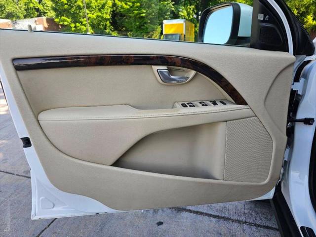 2015 Volvo XC70 T5 Platinum