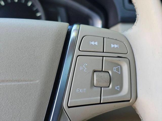 2015 Volvo XC70 T5 Platinum