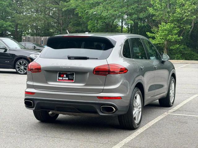 2016 Porsche Cayenne Base