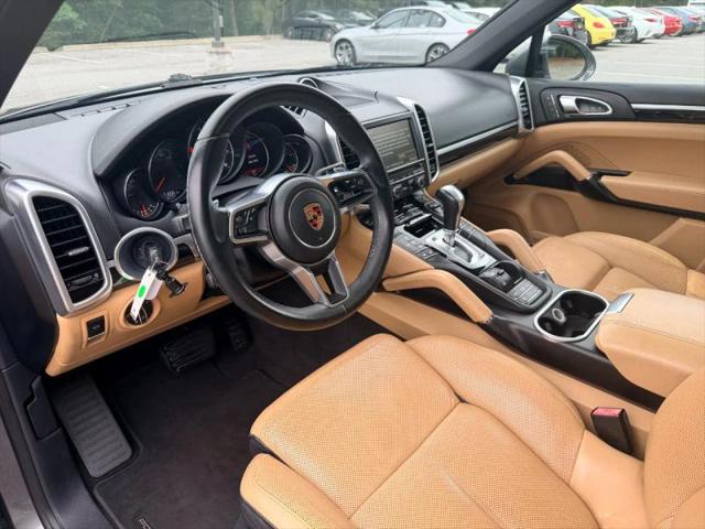 2016 Porsche Cayenne Base