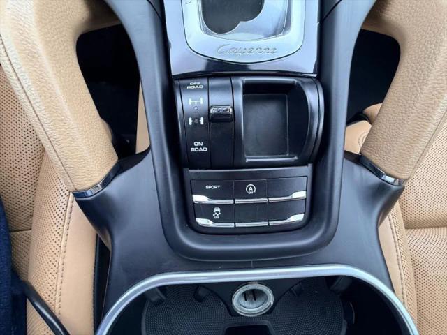 2016 Porsche Cayenne Base
