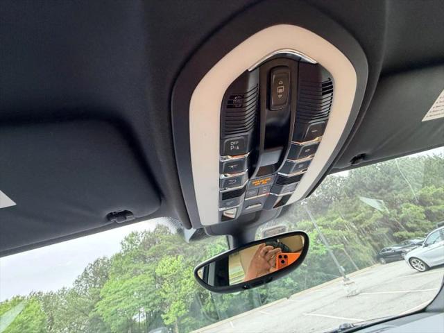 2016 Porsche Cayenne Base