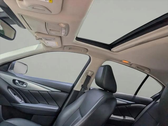 2019 INFINITI Q50 3.0t LUXE