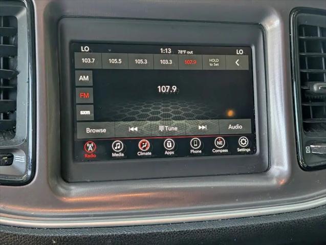 2022 Dodge Challenger SXT