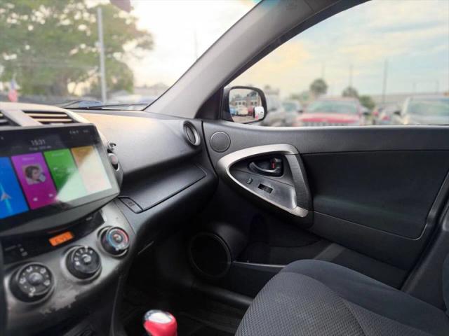 2011 Toyota RAV4 Sport