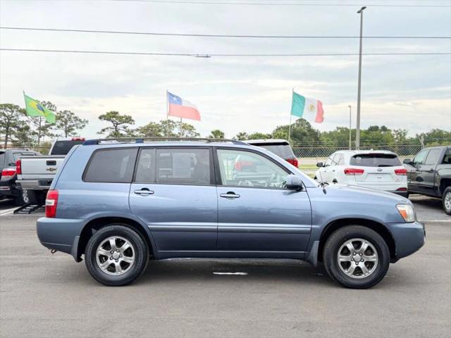2005 Toyota Highlander Base