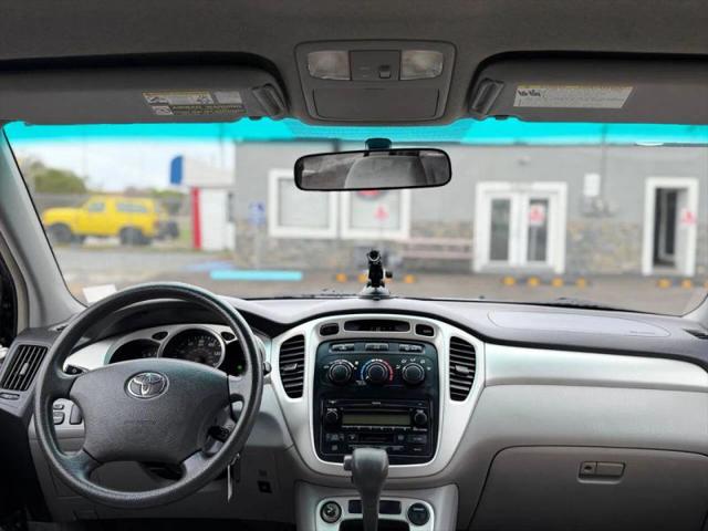 2005 Toyota Highlander Base