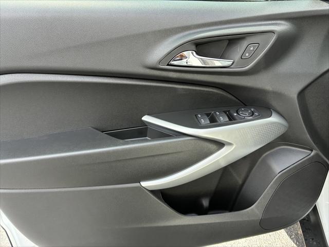 2026 Chevrolet Trax FWD LS