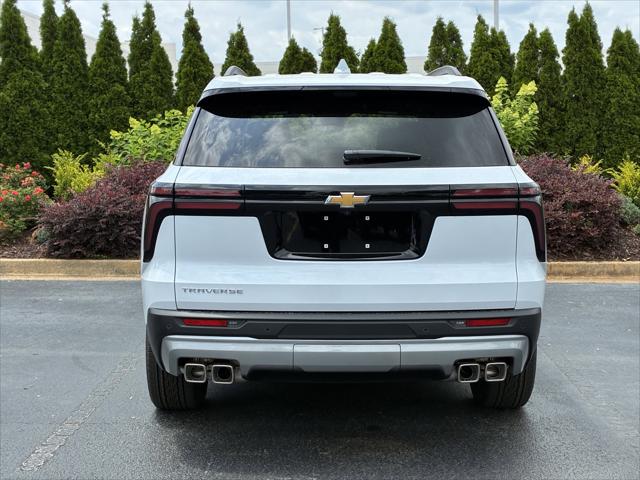 2026 Chevrolet Traverse FWD LT