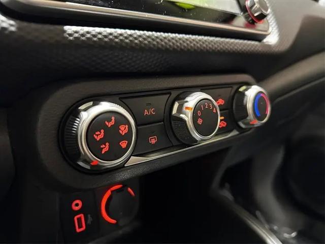 2022 Nissan Kicks S Xtronic CVT