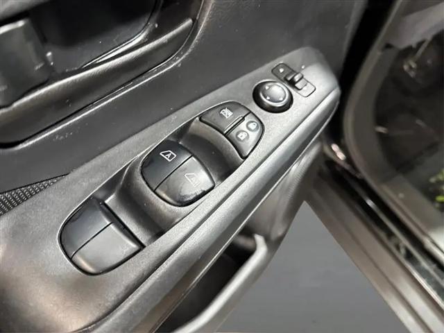2022 Nissan Kicks S Xtronic CVT