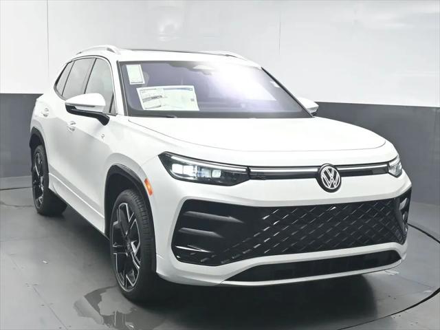 2026 Volkswagen Tiguan SEL R-Line Turbo