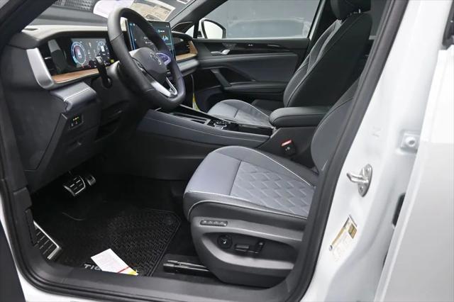 2026 Volkswagen Tiguan SEL R-Line Turbo
