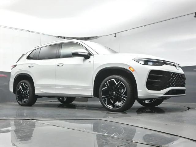 2026 Volkswagen Tiguan SEL R-Line Turbo