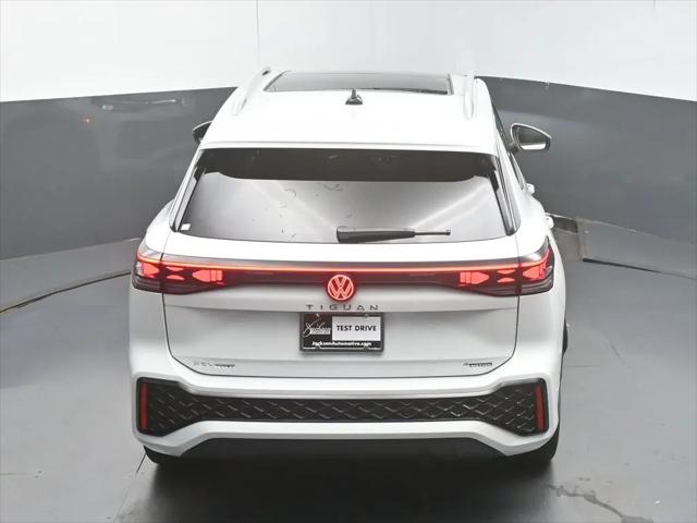 2026 Volkswagen Tiguan SEL R-Line Turbo