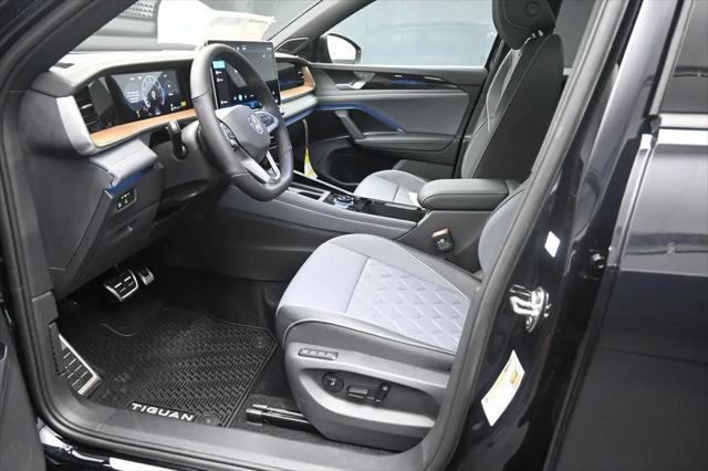 2026 Volkswagen Tiguan SEL R-Line Turbo