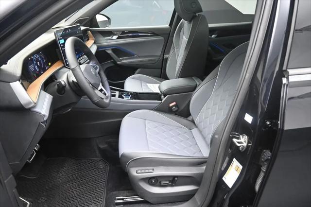 2026 Volkswagen Tiguan SEL R-Line Turbo