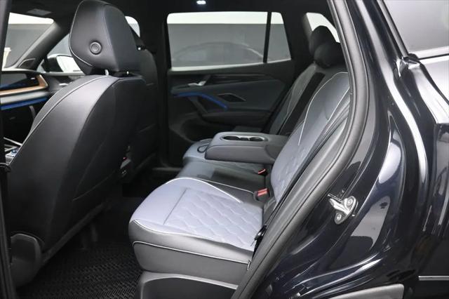 2026 Volkswagen Tiguan SEL R-Line Turbo